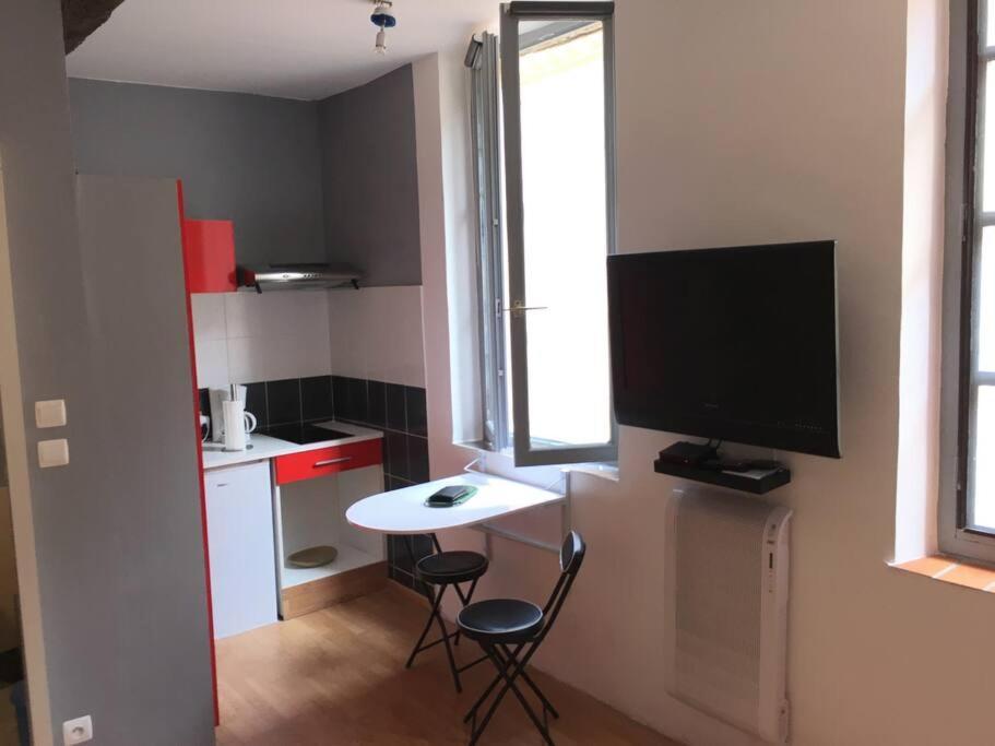 Jolie Studio Dans Le Centre Historique De Narbonne公寓 外观 照片